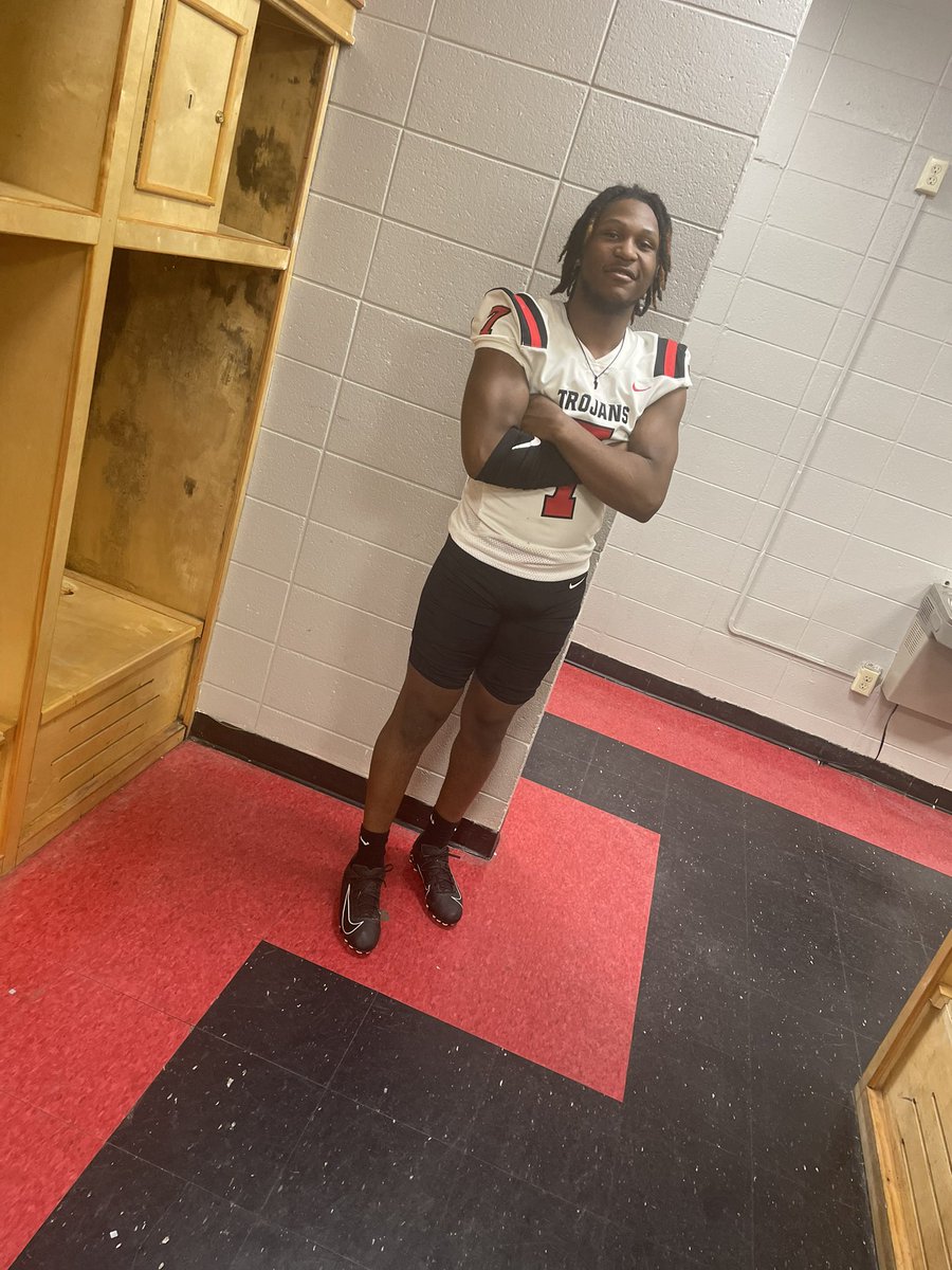 devontae_rush's tweet photo. Good Day at Delta Today🖤❤️!
@CoachTAJohnson @MDCCATHLETICS https://t.co/KrTcTHWNDI