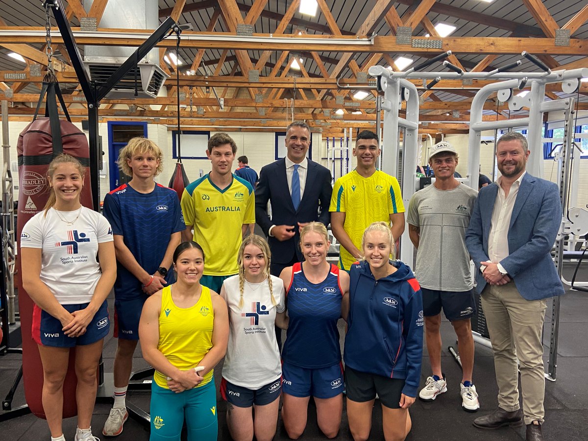 UniSA (this account is no longer active) tweet media