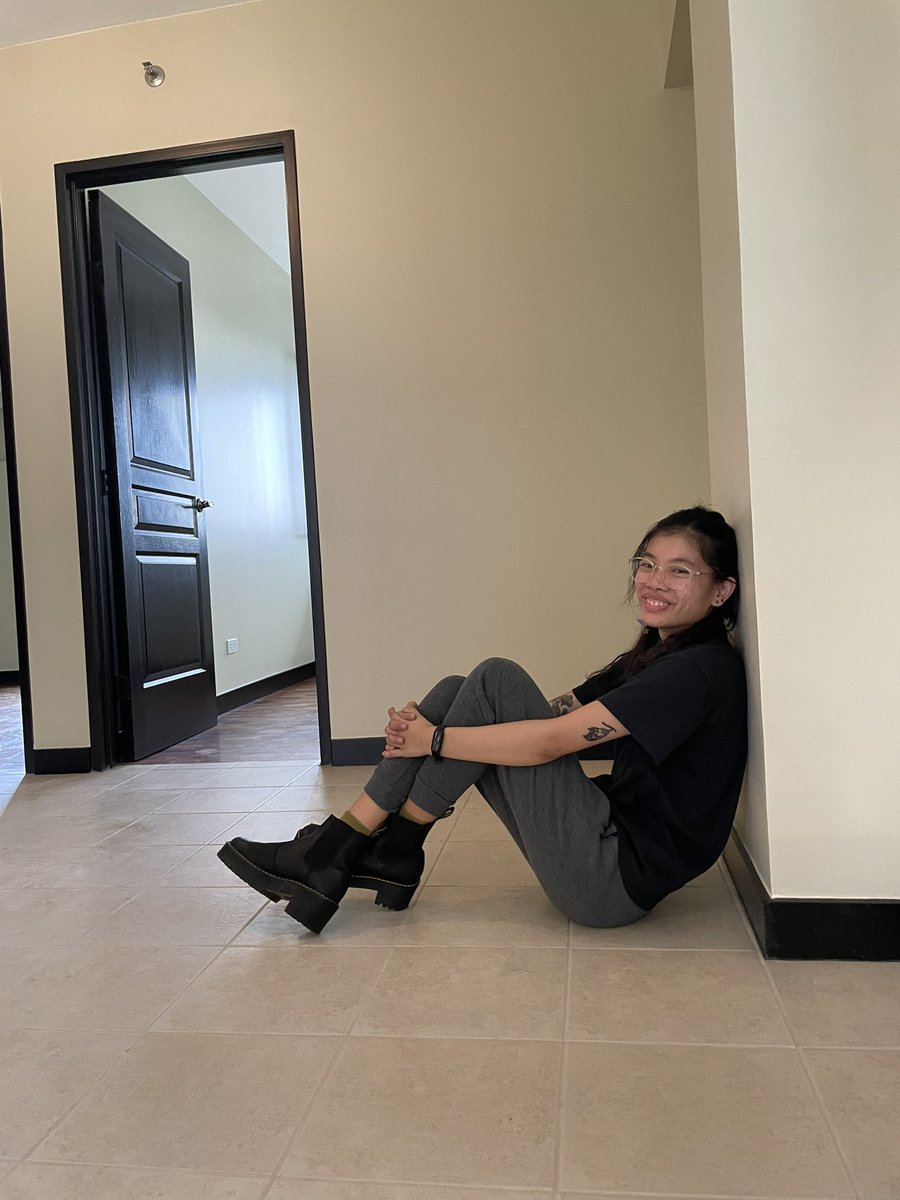 agnesreoma's tweet photo. First visit sa future home namin na complete kami 🌻 https://t.co/mUGXEAWqnX