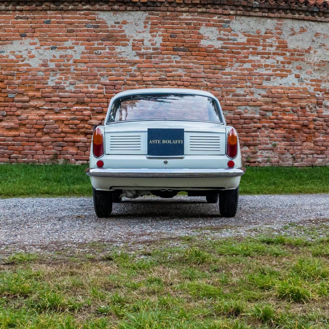 The iconic #FIAT 750 Vignale Coupé was for those, who wanted to stand out in the '60s - driving a small sports car without giving up low running costs and easy maintenance. 
classic-trader.com/tw317279
#easymaintenance #standout #sportscar #sportcar  #carlifestyle #topcar