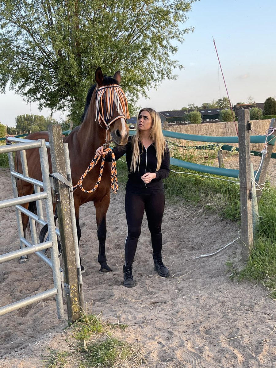KellyMilanababy's tweet photo. One of my reason why i am here🐎. Meet my Luna 🥰
Support me on my FREE page 👇 https://t.co/1MMLwBkgny  and you’ll be added to my list together with a personal video from me😘 https://t.co/F6u9Aq0m7W