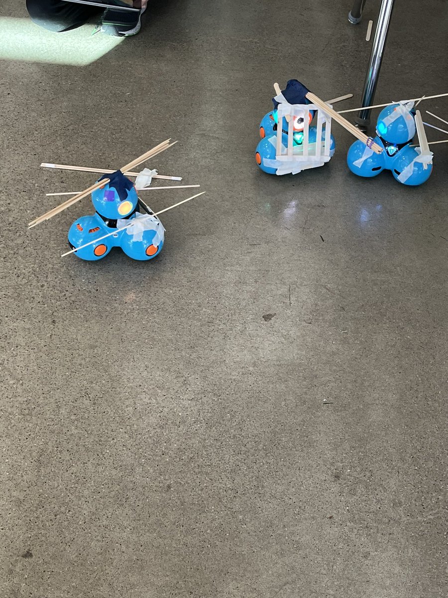 Lots of creativity and fun in the makerspace today: learning to use a sewing machine and foam cutter, battle bots, cardboard engineering, and more. #USDlearns