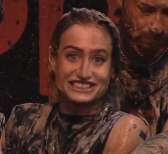 EduLima_07's tweet photo. Sabia que já tinha visto a cara da Bruna Griphao em algum lugar. 
#RedeBBB #BBBNoGloboplay     #BBBB23  #BBB23 https://t.co/sORdUhjZoN