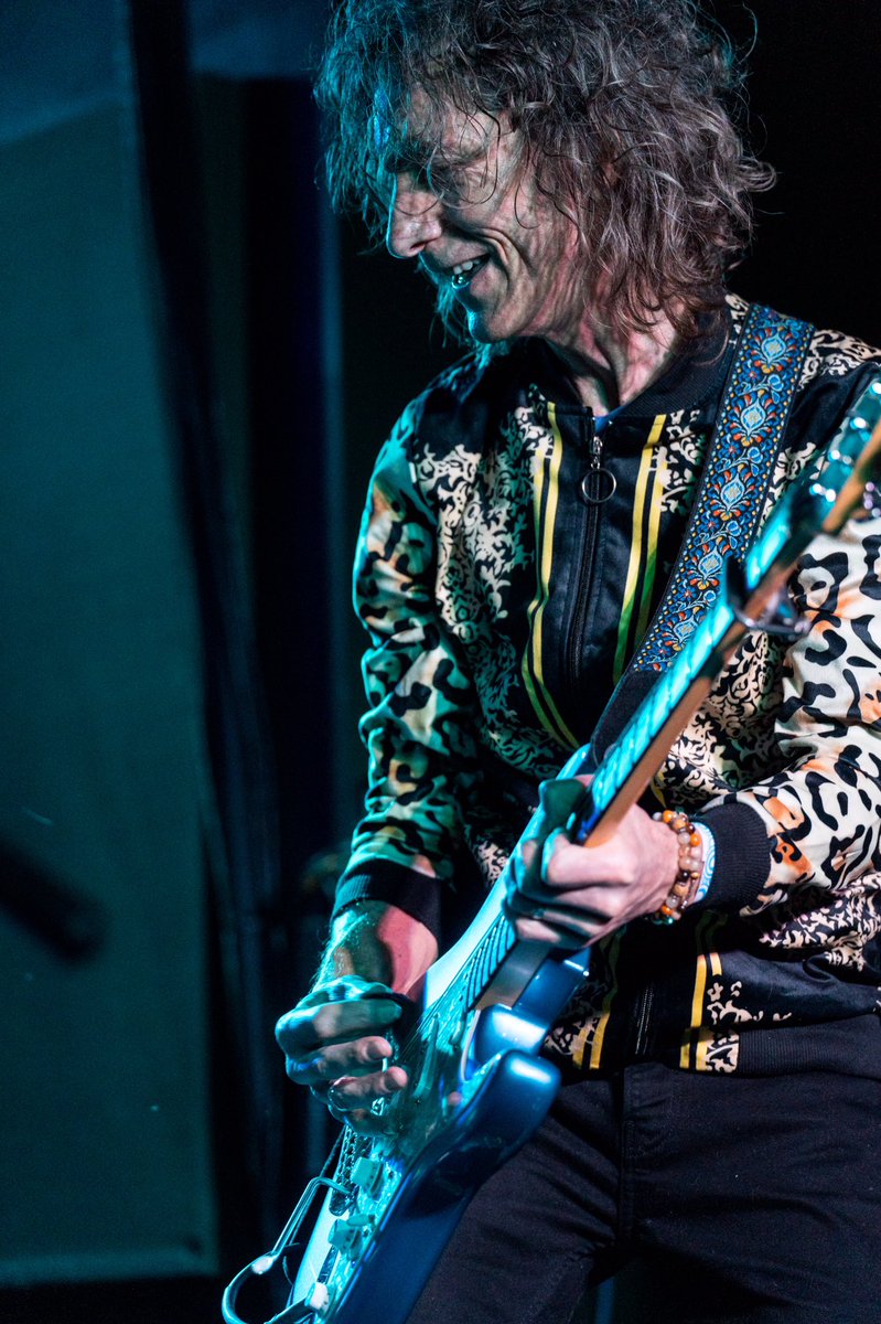 Christopher tweet media