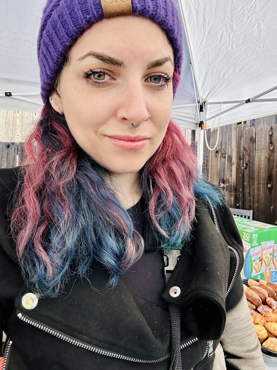 alex-on-twitter-today-i-got-asked-to-shoot-bts-and-product-photos