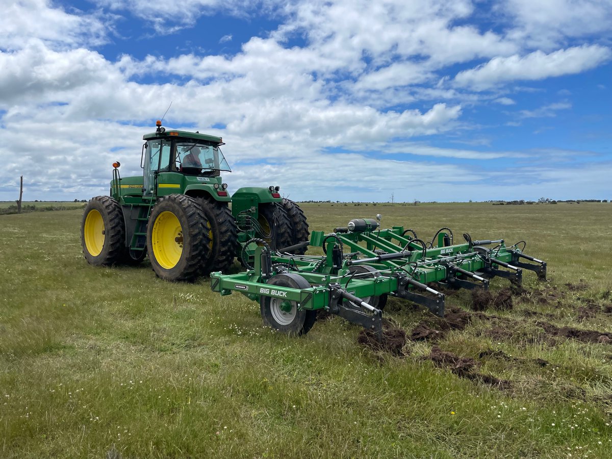 GessnerInd's tweet photo. Late last year we visited mixed farmer Trent Anderson at his property in Giffard, Victoria.  He ordered a Gessner 6.5m wide hydraulic fold Big Buck ripper with 9 hydraulic release shanks at 750mm spacing.  Most of his country hadn't been deep ripped in years.  Video to follow. https://t.co/ojLeiEd561