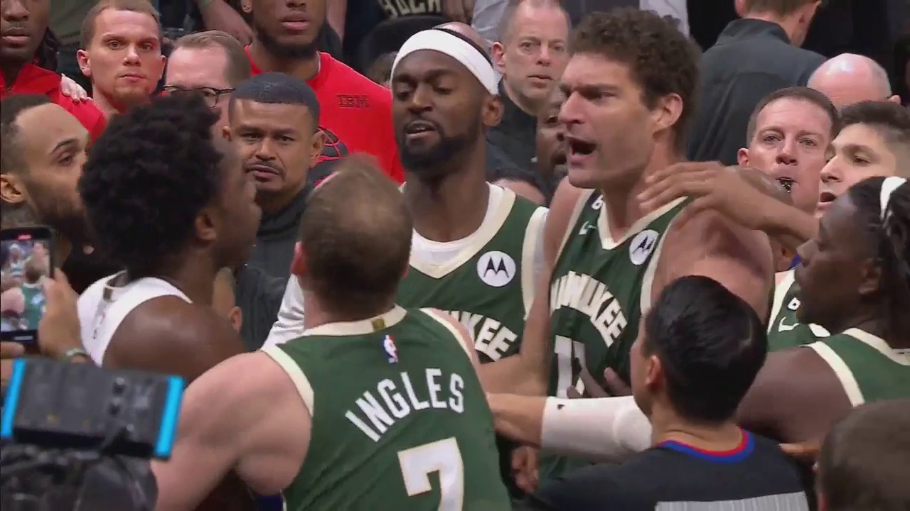 Brook Lopez Ejected After Snatching Opponent's Headband, Throwing It