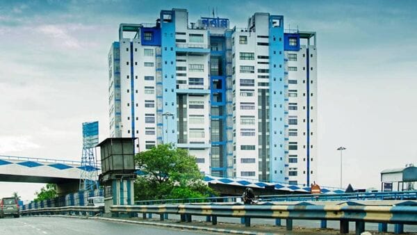 bangla_potrika's tweet image. পঞ্চায়েত ভোটের আগে রাজ্যের একাধিক দফতরের সচিব পদের রদবদল-পঞ্চায়েত ভোটের আগে রাজ্যের একাধিক দ�-#Nabanna #আগ