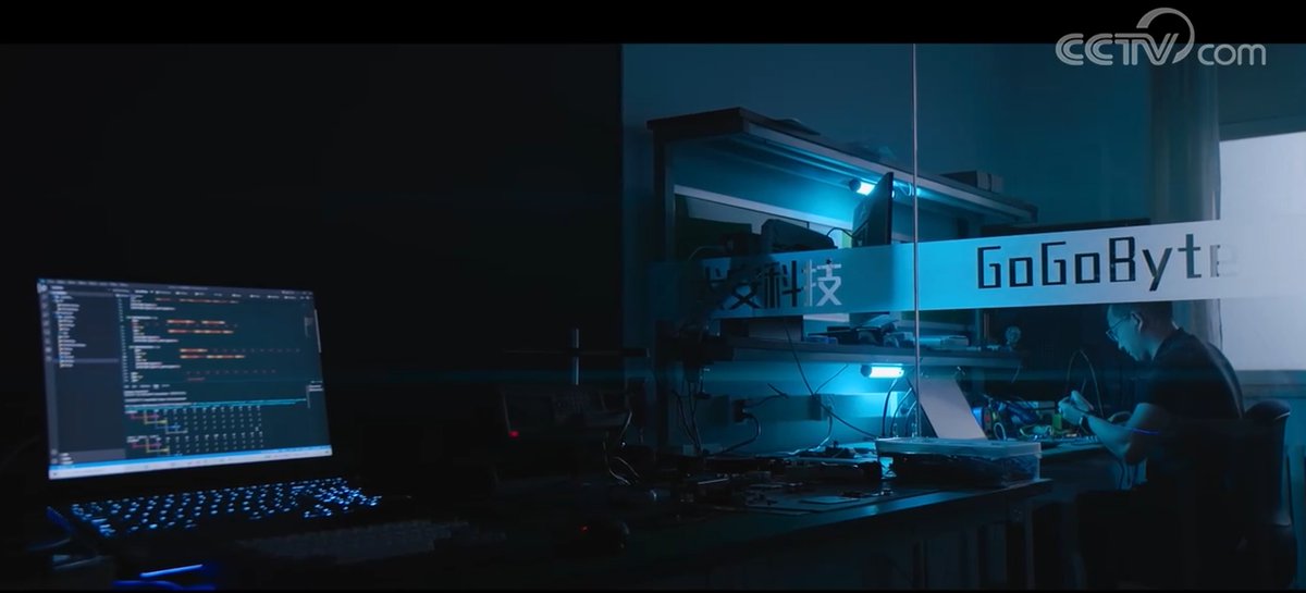 GoGoByteCyber's tweet image. GoGoByte was featured in the fourth episode “Drive”（《御》）of CCTV documentary “Digital Intelligent Era”(《数智纪》), with @intel   and @ATIRI_CATARC .
gogobyte.com/en/headlines-g…