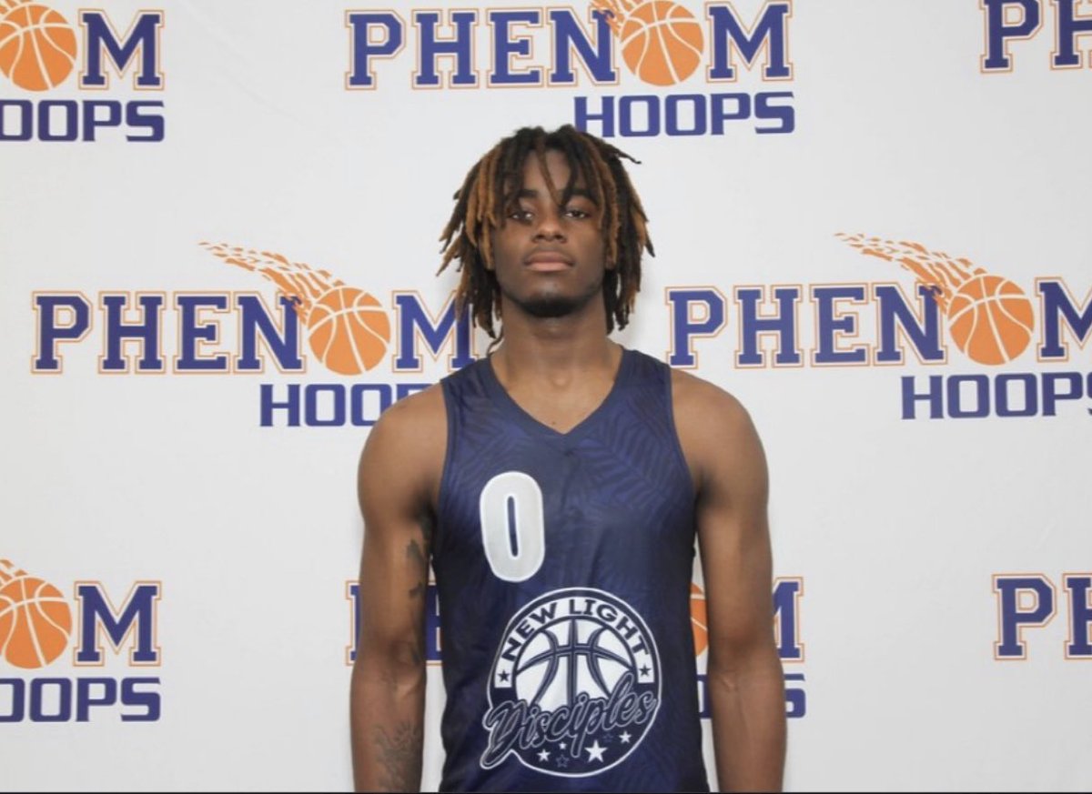 6’7 ‘23 Kahlif Barnes (Piedmont Classical) continues to be one of the more under-recruited guys in the state. Strong, physical, explosive. Tough finisher and rebounder who showed real passing instincts tonight. Final stats: 10 points, 11 rebounds, 6 assists, 2 blocks #PhenomHoops