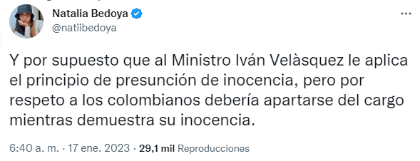davidllinasal's tweet photo. Entonces al ministro Velásquez le aplica la presunción de inocencia, pero debe demostrar que es inocente, y de remate, mientras eso pasa debe apartarse de su cargo... De verdad, para qué estudian Derecho si van a salir con cosas como esta. https://t.co/68LlDYzE46