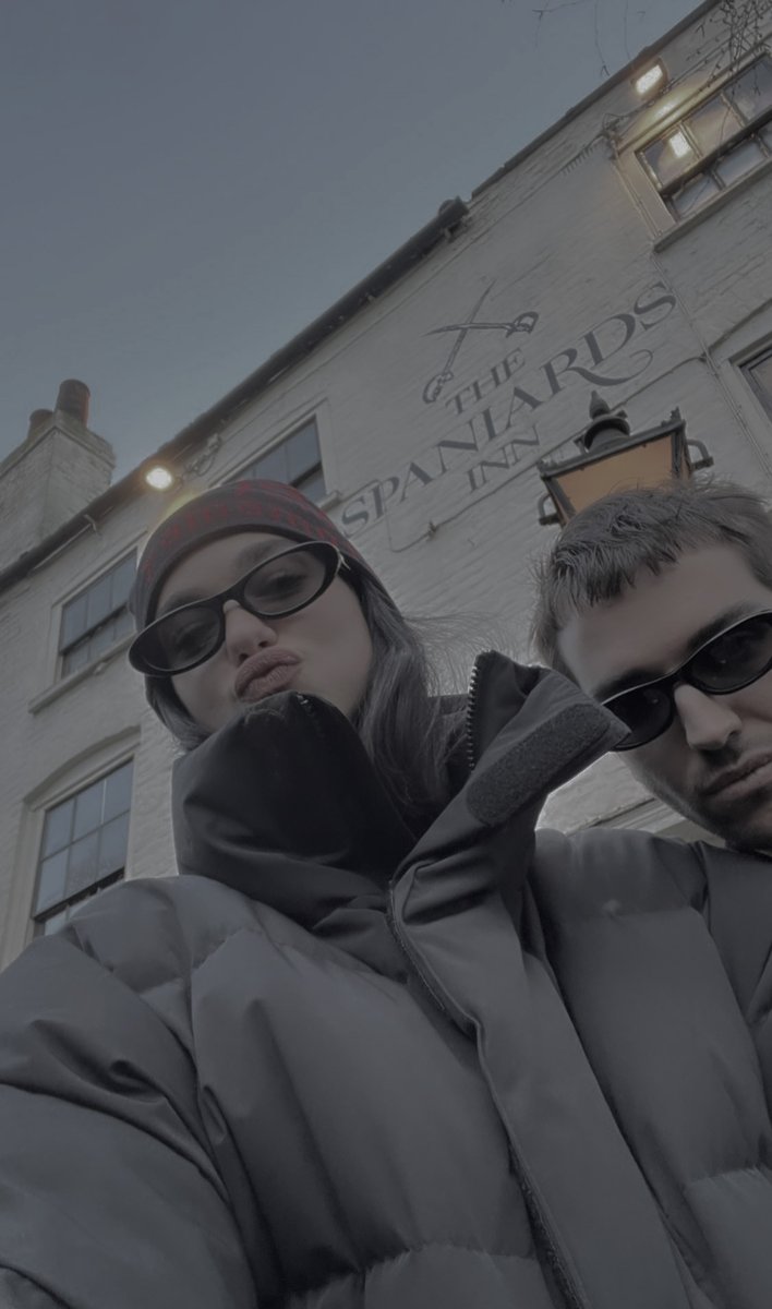 al final del día solo somos léan y yo ♥︎