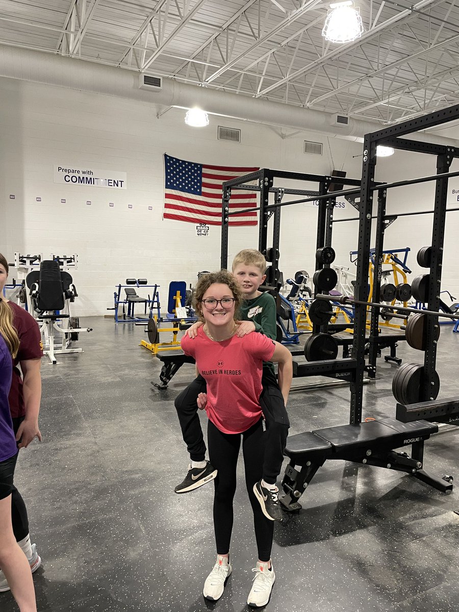 Gladiator Softball tweet media