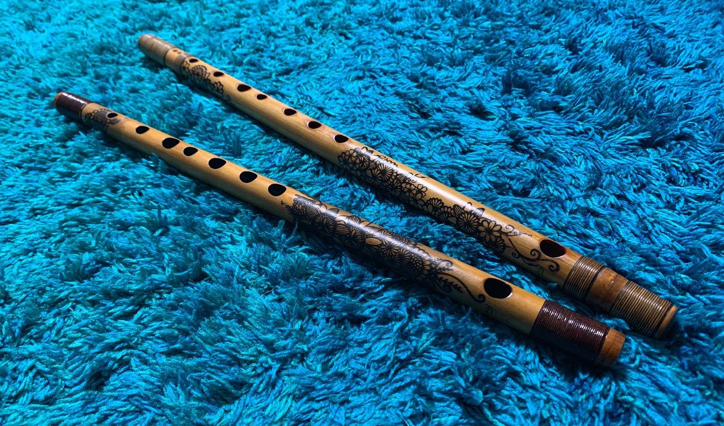 グリーン・ホワイト系 完成品♪ 篠笛 三本調子 秀勝管 - 和楽器