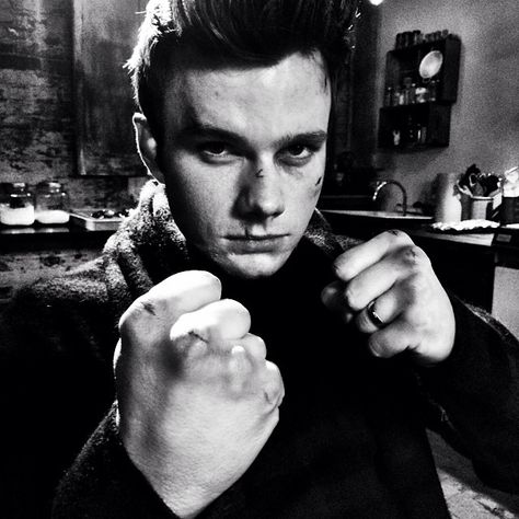 hourly chris (@hourlychris_) on Twitter photo 