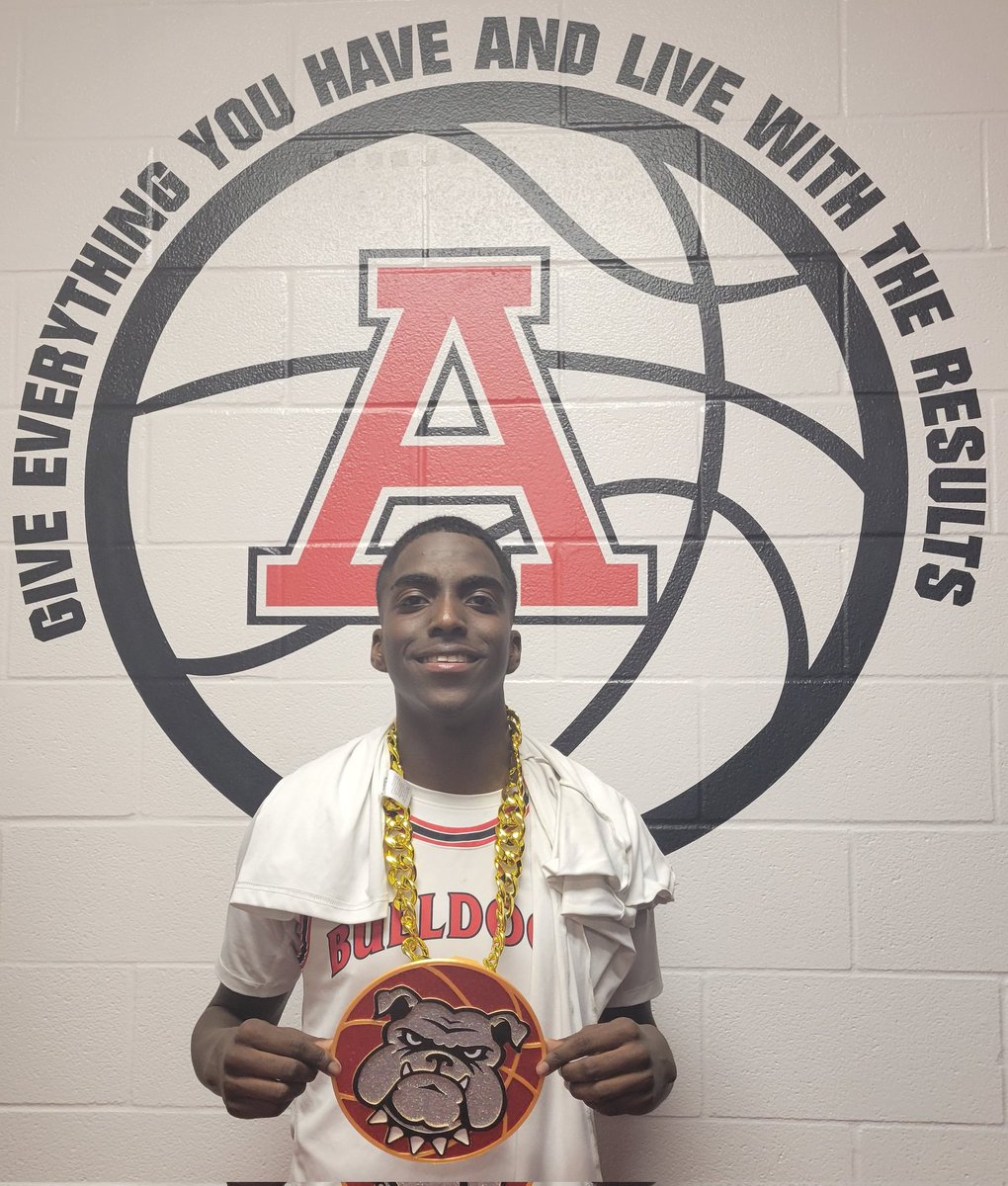 DAWGS WIN! DAWGS WIN!
Final
FB Austin 59
Elkins 53
Top Performs:
Ethan To <a href="/to_ethan_/">Ethan To</a> 18p (4-8 3's)
Michael Banes 17p 3a 5r
Your MVD! Jason Thomas 
3 game win streak
Record 14-13 3-6 in district 
<a href="/djones8301/">Doug Jones</a> <a href="/SFAHS_Bulldogs/">Austin High School</a> <a href="/ExposureOtr/">OTRExposure</a> <a href="/GDayHoopScout/">🅶🅴🅾🅵🅵🆁🅴🆈 🅳🅰🆈 🆂🆁.</a> <a href="/AHSBulldogs/">AHS Bulldog Athletics</a> <a href="/HoustonChronHS/">Houston Chronicle High School Sports</a>