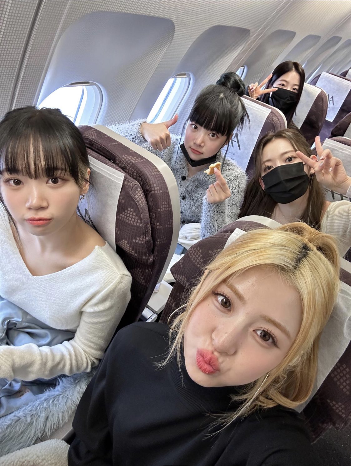 FmuX32QaUAEZec6?format=jpg&name=large