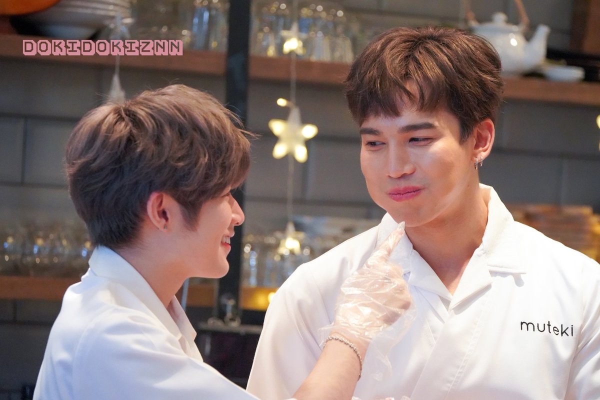 dokidokidmd's tweet photo. awwwww❣️
#MutekixMaxNat #ฮาร์ทดิสของแม้กณฐ #MaxNat #natasitt #ขวดนมของเบบี้ณฐ #mmaxmax #ไดโนกรธัสส์ #คิดถึงแม้กณฐแบบเว่อๆ
@MMaxmaxxxx @natasittttt https://t.co/8GwzxSk1yH