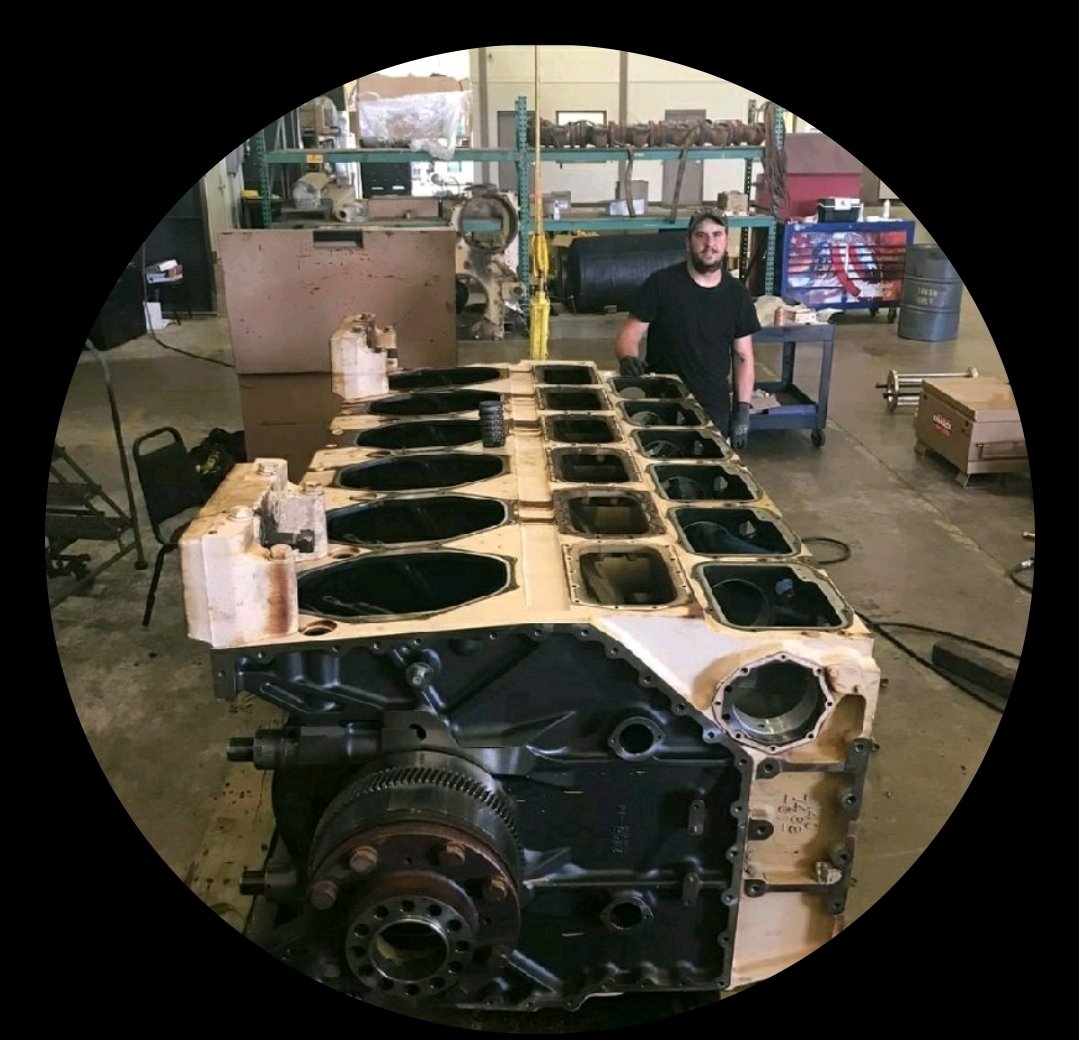 LeonardRoss's tweet photo. I case you were wondering what I do during the day at my IRL job. This is but a taste.
@CaterpillarInc #NaturalGas #Diesel #Mechanic #Troubleshoot #overhaul #service #Compression #G3600 #waukesha #Cat #CatsOnTwitter #Dynometer #Dyno https://t.co/JoSJTp7B77