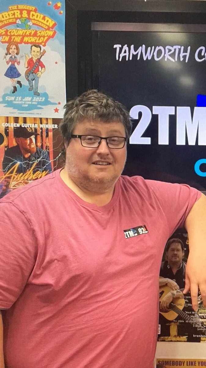 jollyonair's tweet image. Looking my best half way through festival...to be fair, it&apos;s day 4 of 7 in a row. #TCMF