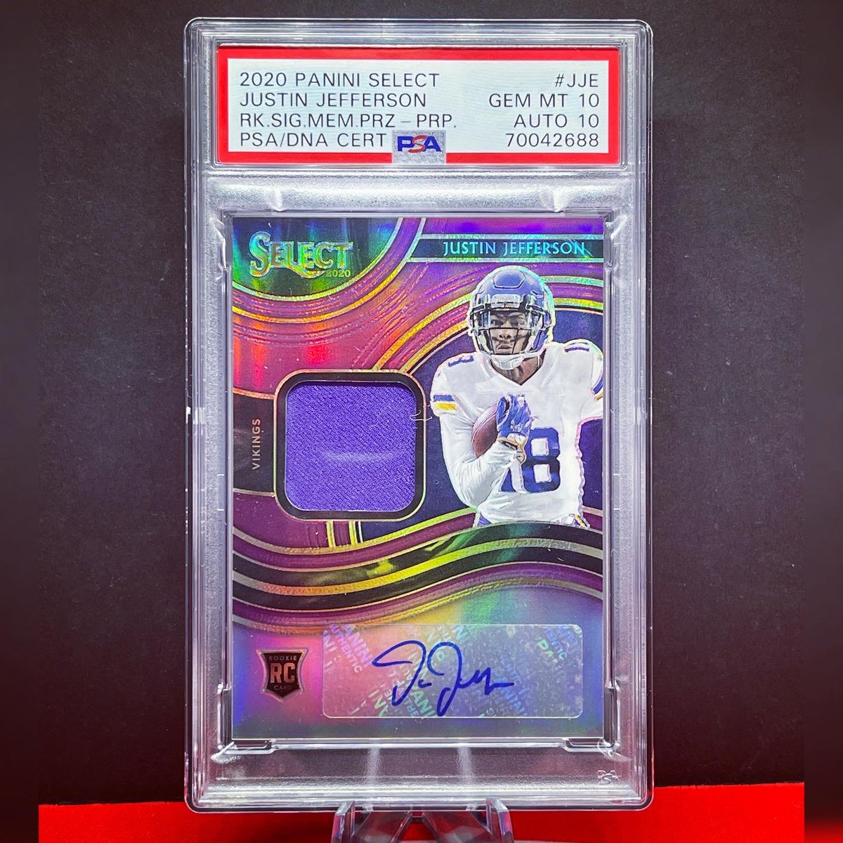 HOFCityCards's tweet photo. Just got this back from @PSAcard!

Justin Jefferson RPA /49 Color Match
PSA 10 / AUTO 10 🔥🔥

So happy about this one. I won it through a giveaway. When I got it, I knew I had to send it in because it was CLEAN 💎 

#justinjefferson #vikings #skol https://t.co/2ActzjBLOS