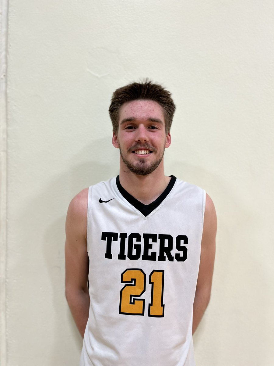 🚨NEW RECORD🚨 

Congrats to SR Jase Nelson on breaking the school single game scoring record. Jase finished with 39-8-8-2 in a 111-64 win! We can’t think of a more deserving, hard working player to break this record either! Great job Jase! 

#NEVERSATISFIED 
#FAMILY
#GOTIGERS