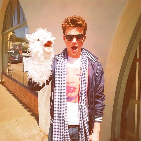 hourly chris (@hourlychris_) on Twitter photo 