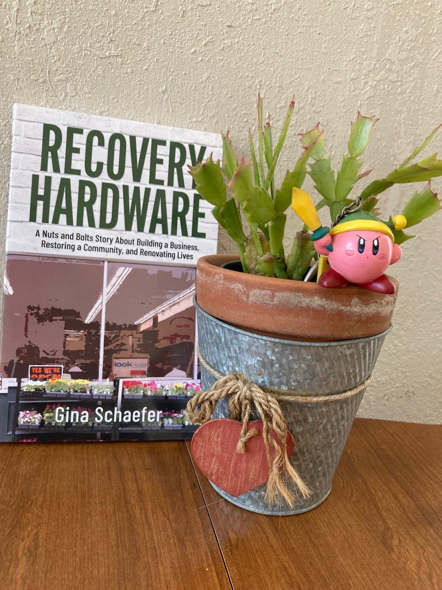 Thx <a href="/Hardware_Gina/">Gina Schaefer</a>  RECOVERY HARDWARE for: "Yes it's true that cacti need much less water but they STILL need SOME water." Like she was speaking to my sad succulents &amp; their forgetful owner. Of course, Gina has much to say on serious issues of community &amp; #smallbusiness👏👏👏