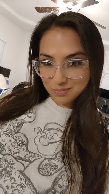 TW Pornstars - Ariel Grind. The most retweeted pictures and videos for all time. Page 7