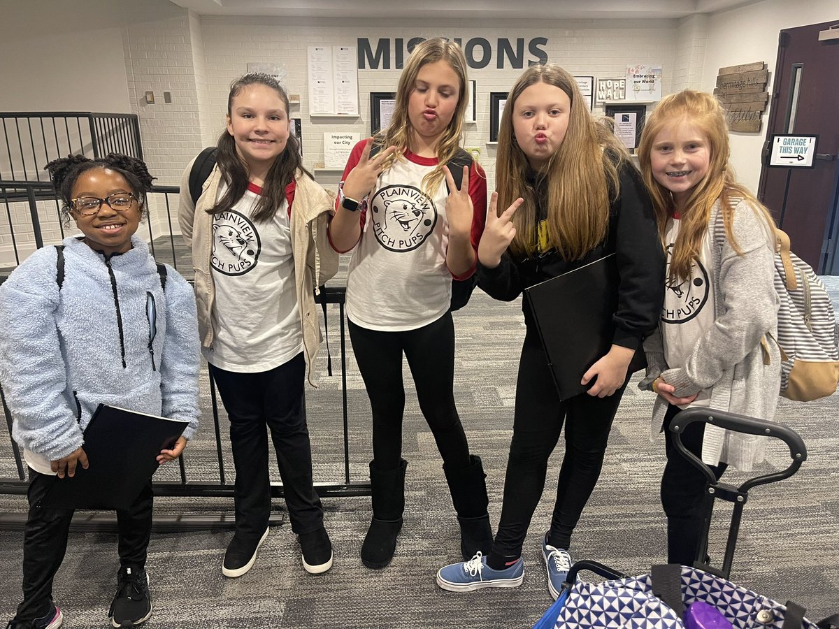 The_Mrs_Womack's tweet photo. Love these girls and I am so proud of how hard they worked to prepare for today’s event! They represented @plainviewElem so well! #otterlyawesome #excellenceisinplainview https://t.co/S2vCq2DyAc
