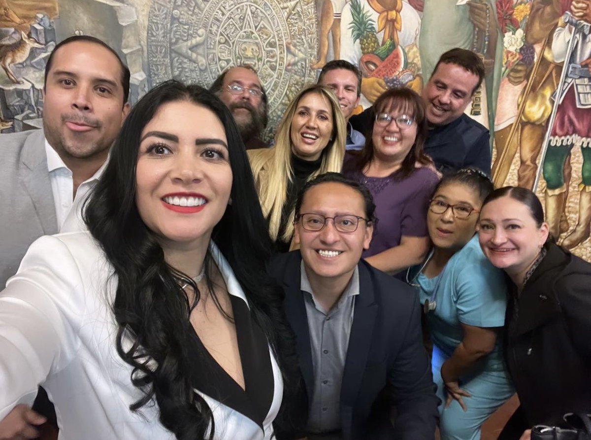 FerBetancourt9's tweet image. #HijosDeLaMx grupo Cdmx. Faltaron muchos.