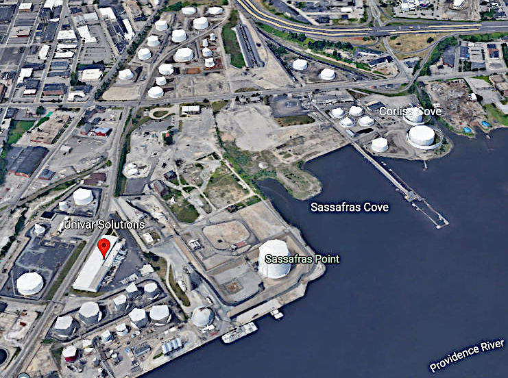 MassSierraClub's tweet photo. #Upstream impacts of #plastics #pesticides &amp; #pharmaceuticals are closer than you think. The 14-mile #EvacuationZone around this #petrochemical #TankFarm in #ProvidenceRI extends to #FallRiverMA and #AttleboroMA. #WaterPollution #ProblematicPetrochemicals @MassEMA @RhodeIslandEMA https://t.co/LykoNmYoF6