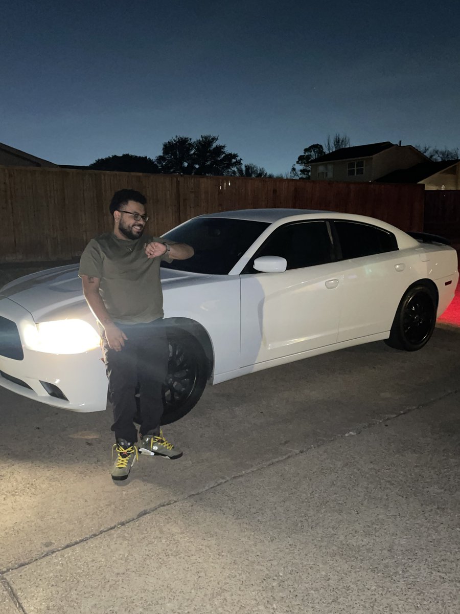 Asap_Javier's tweet image. Brand new whip got no keys!