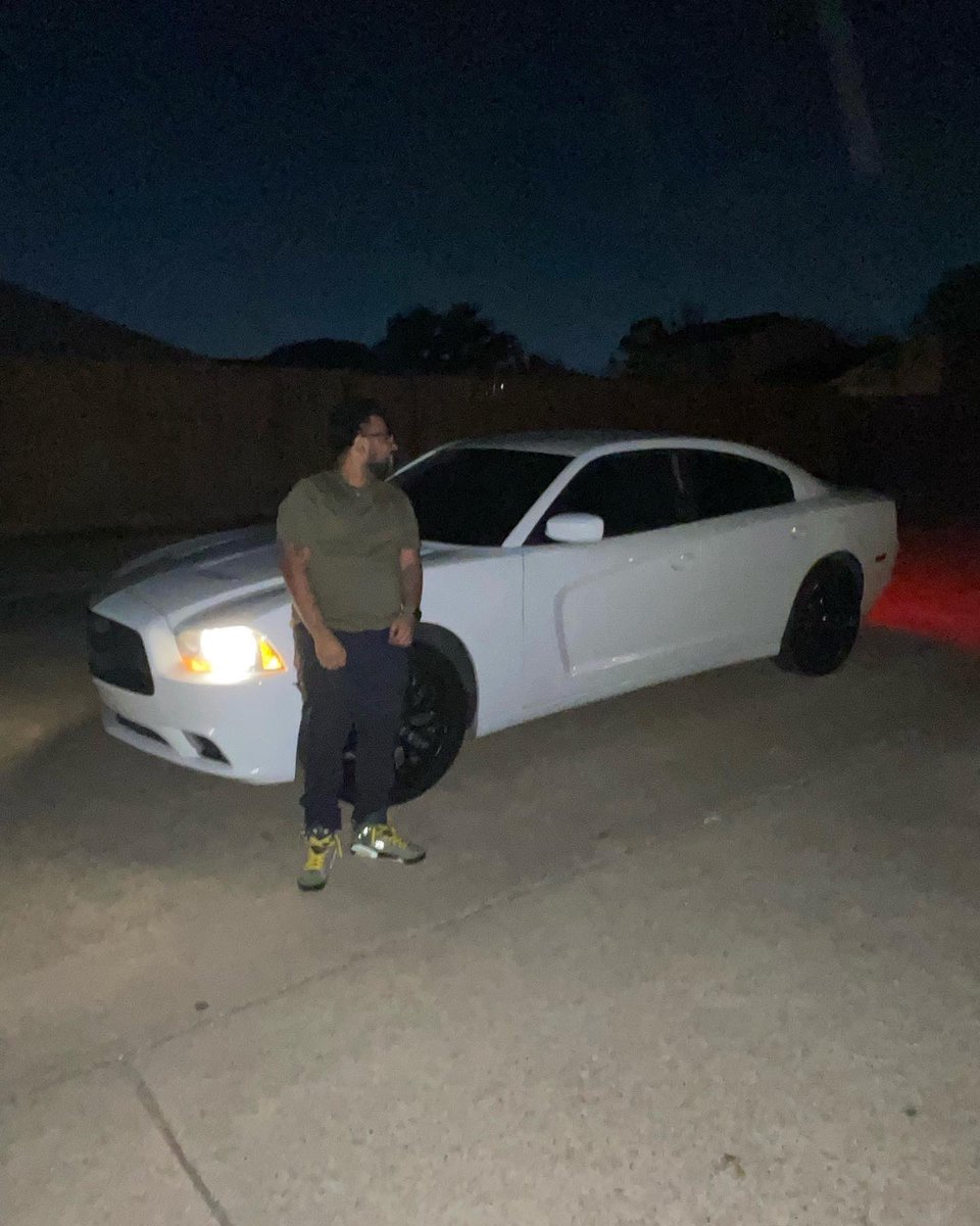 Asap_Javier's tweet image. Brand new whip got no keys!