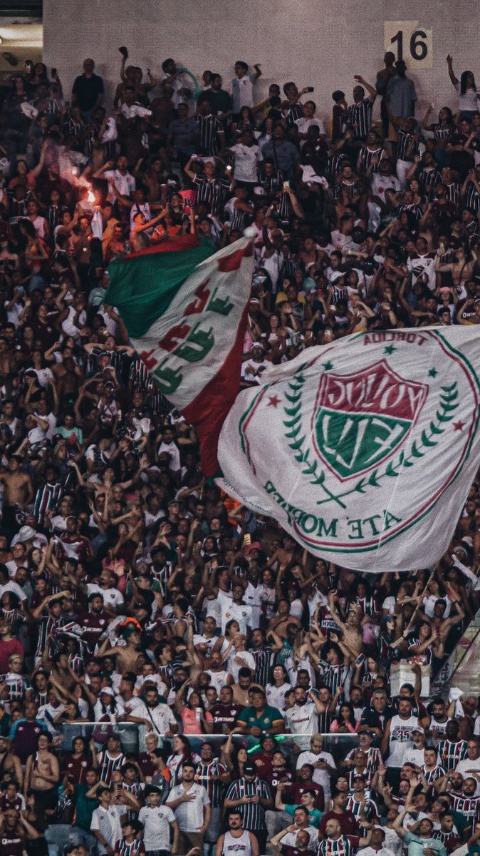youngflu2nucleo's tweet photo. De volta pra casa ! 🤜🏿🤛🏿🇭🇺 @youngfluoficial #VemComAYoung https://t.co/dNn6jrpHRS