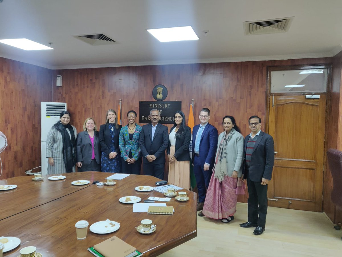 MoesNiot's tweet photo. A meeting between United States Trade Development Agency (USTDA) Director- Ms. Enoh T. Ebong and MoES- Secretary Dr Ravichandran along with officials from @MoesNiot ,@moesgoi  and USTDA, was held on 17 Jan 2023 . 
@CentreCoastal @ESSO_INCOIS @ncaor_goa @ESSO_NCESS https://t.co/9TUIjpt9nL