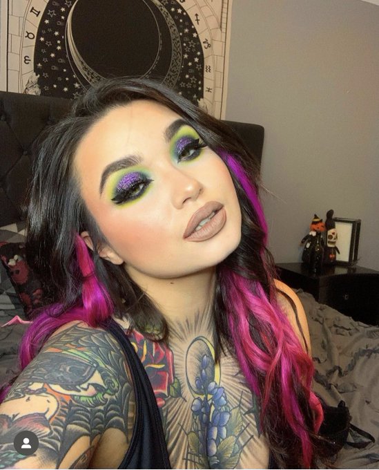 Just got access to my old mua insta 🥲🥲 https://t.co/iPMbmKc98X