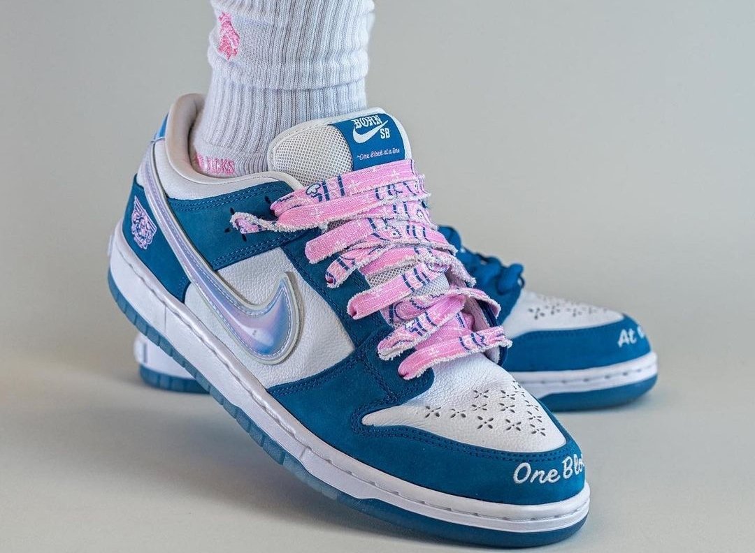 日本未発売 BORN X RAISED ポスター NIKE 👁️ Sneaker Visionz 👁️ on X: 