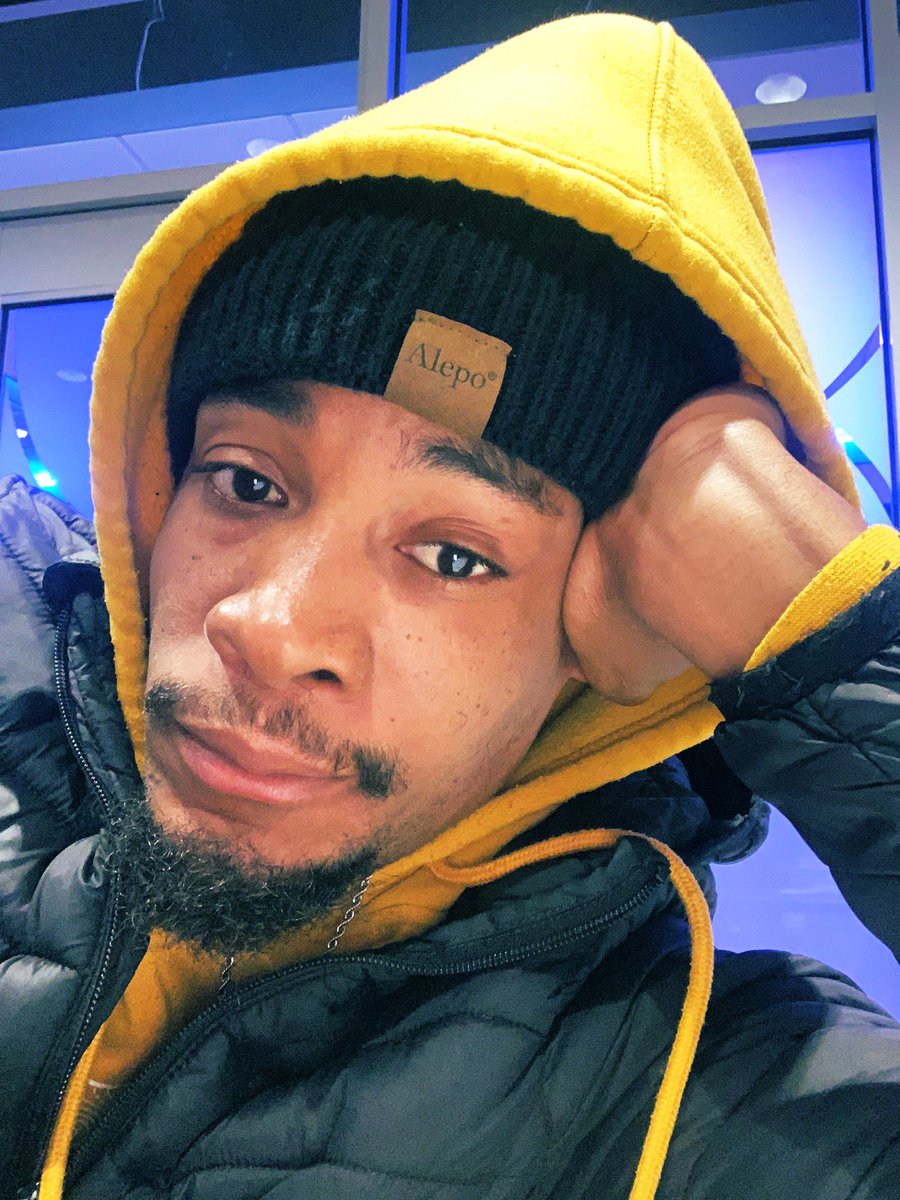 NobodyButTray's tweet image. What it really looks like.