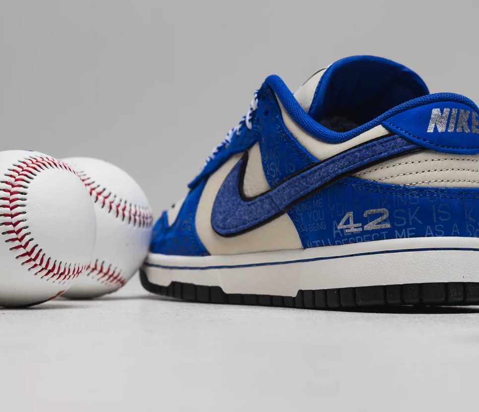 JustFreshKicks's tweet photo. Rumored for tomorrow ⚾️ https://t.co/UhA53j6Mln