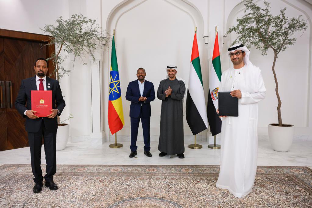 AbiyAhmedAli's tweet photo. Pleased to see the signing of a Joint development agreement (JDA) between the Government of Ethiopia and Masdar to develop two solar photovoltaic plants, with a combined capacity of up to 500 megawatts in Ethiopia. Ethiopia has unparalleled renewable energy resources.1/2 https://t.co/6LlTONcNA0