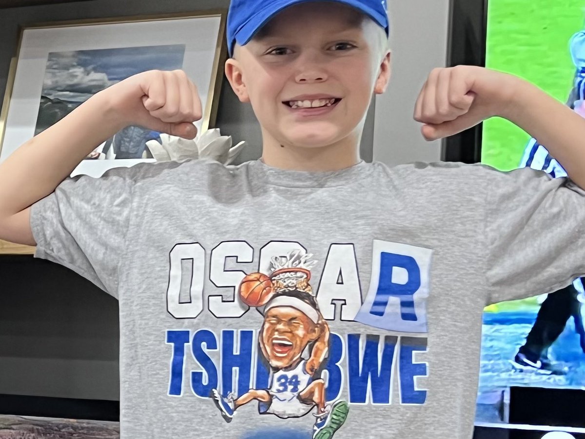 Jbibb7's tweet photo. @KySportsRadio @Oscartshiebwe34 congrats Oscar! #BBN https://t.co/iESXeR0QGA