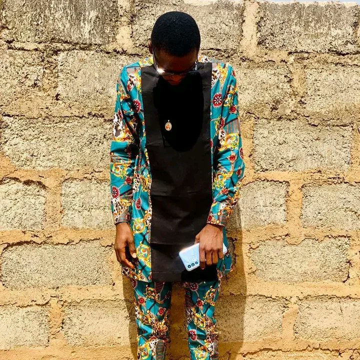 iyangadavid's tweet photo. In addy to myself January 30th birthday loading🥳🎂🍸
Never give up success always comes after the biggest failure.
Best revenge is showing them life got better after they left.
You're not rejected,you are redirected to something better...
🥳❤️📌
#goodvibes
#vibes
#Motivation https://t.co/2HnbWJGKTr