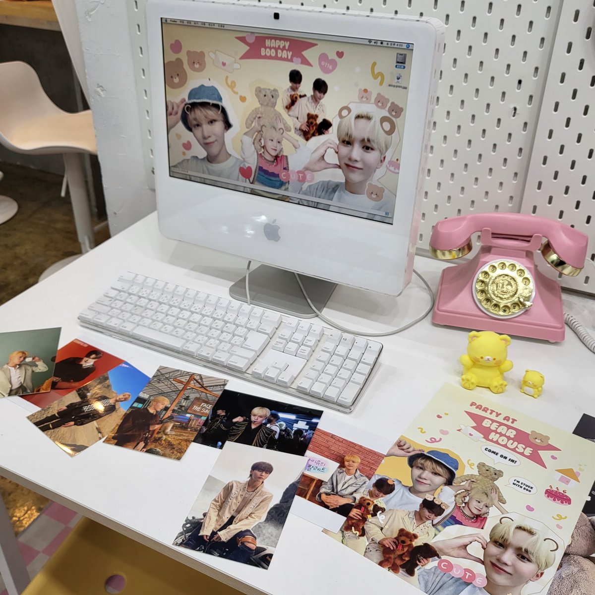 Bu___lee's tweet photo. 11.드리미스페이스
사진이 4장밖에 안올라가는게 슬플정도로
아기자기하게 꾸며진 카페였어요!!
여기저기 승가니가 있구 음료가아닌다른걸 구매하고 특전을받을수 있어서 너무좋았어요!
포토부스도 있어서 승관네컷 촬영도하고 사진으로기념하기 너무 좋은거 같아요🧡
#다같이_놀러와_뿌돌이동산으로 https://t.co/2pGfrDSluf