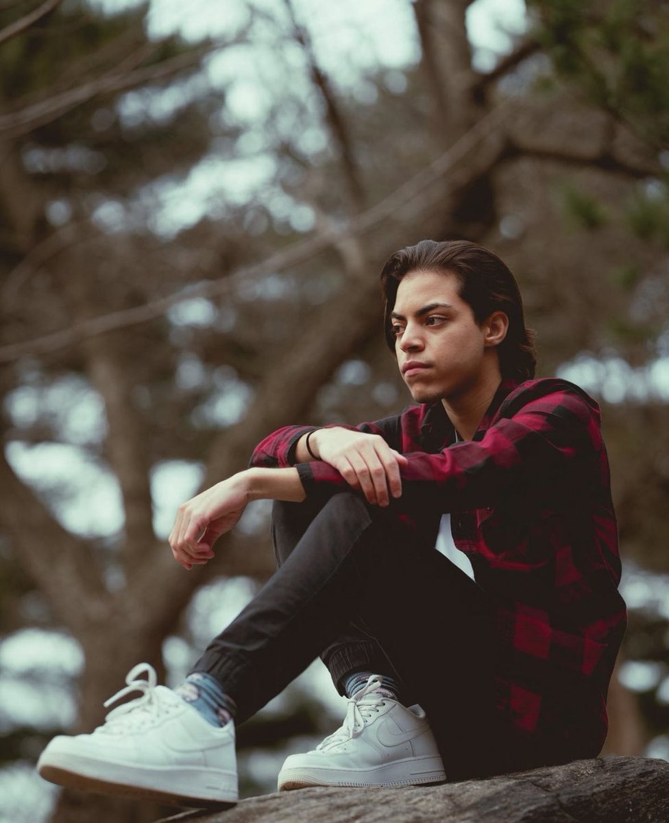 Far from home.
📸 @Baron_noir_ 

sickarewe.com
#sick #sickarewe #sickentertainment #photoshoot