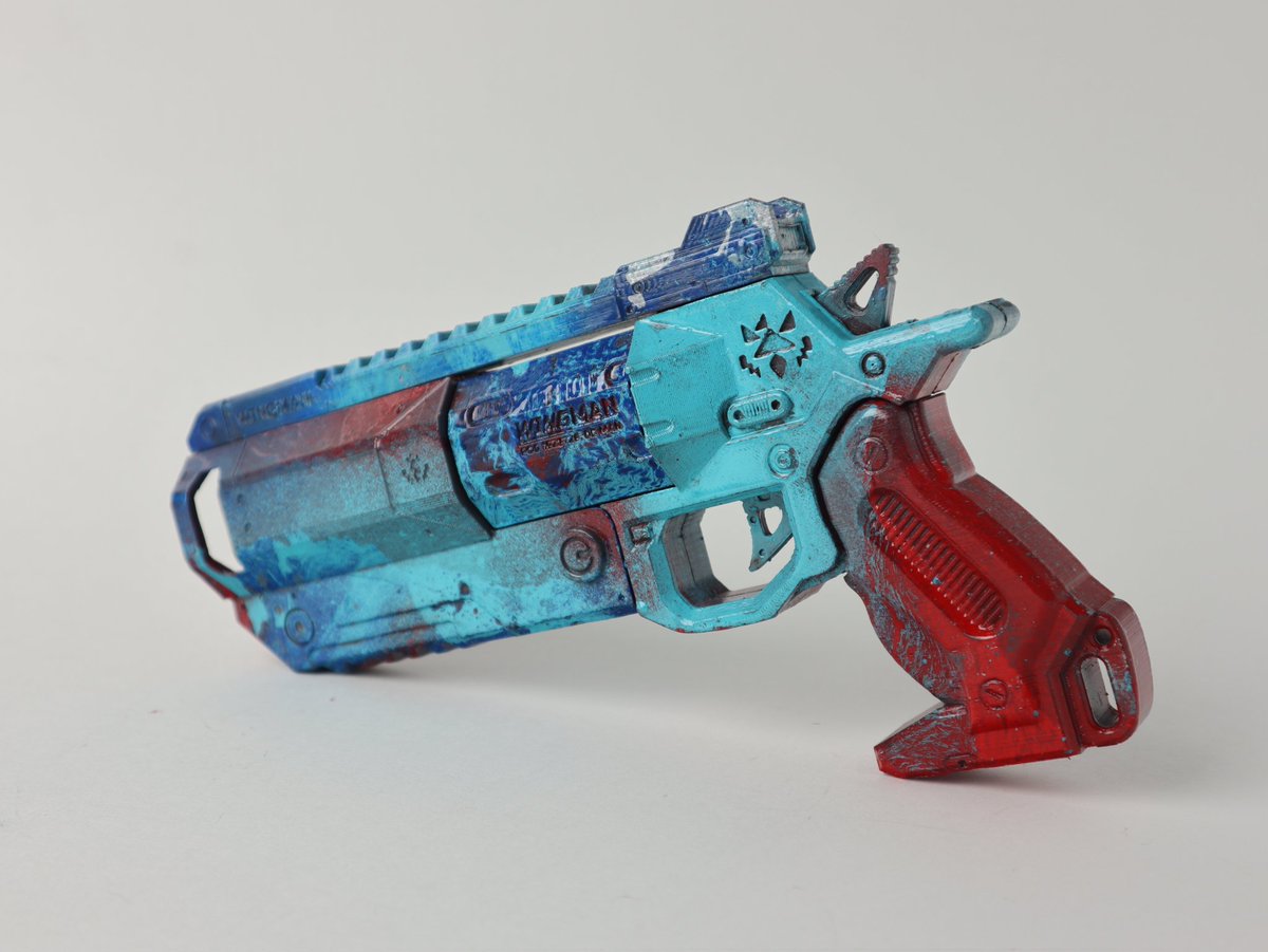 FusedGarage's tweet photo. APEX LEGENDS WINGMAN 
HYDRO-DIPPED 
🔫⚡
Link in Bio 🔗
🔫⚡🔫⚡🔫⚡
#ApexLegends #wingmanapex #apexlegendswingman #gaming #cosplay #replica #cosplaywingman #ApexLedgends #apex #guns https://t.co/EFN03EoLCv