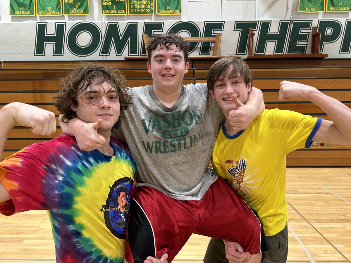 Vashon Island Wrestling Pirates Final Home Dual (tomorrow) on Wednesday, January 18! 
JV at 5:30, then Rockbusters Intro, Senior Night, then a Girls and Guys Dual.
Come watch them all, and particularly the last home meets for Seniors Ben Godwin, Aidan Green, and Josiah Brenner.