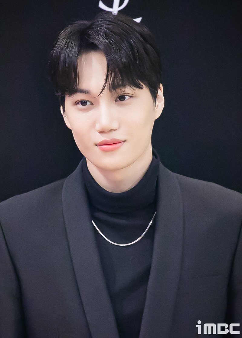 imbcenews's tweet photo. 카이, 설날 광야 순간이동 가능자 #엑소 #EXO #카이 #KAI [직찍 12장]
https://t.co/GINjiVS43H https://t.co/cbdtDbSk0x