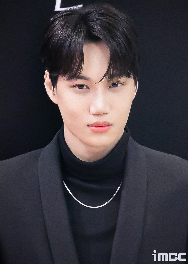imbcenews's tweet photo. 카이, 설날 광야 순간이동 가능자 #엑소 #EXO #카이 #KAI [직찍 12장]
https://t.co/GINjiVS43H https://t.co/cbdtDbSk0x