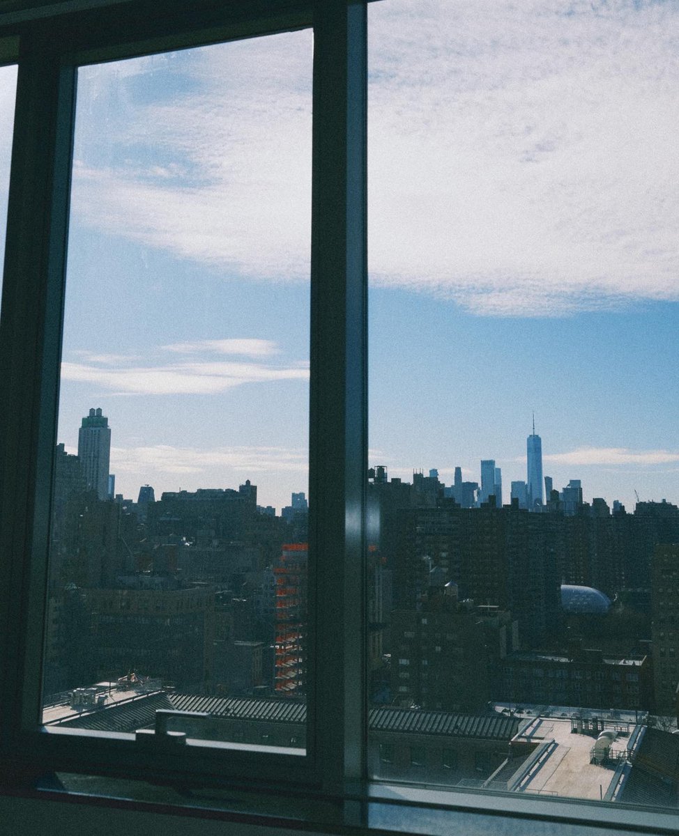 ripmiggs's tweet photo. nyc 🗽🎞️ https://t.co/NAiNI5iJsI
